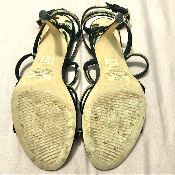 BCBG MaxAzaria Stiletto Strap High Heels  Black/Gold Size 9M - Picture 10 of 10